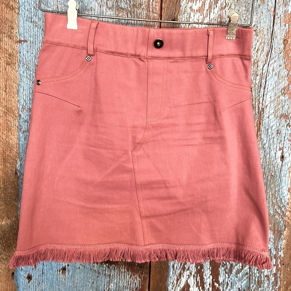 Umgee Dusty Pink Fringe Trim Mini Skirt Size Medium